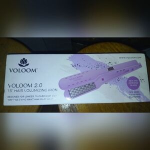 VOLOOM 2.0 Hair Volumizing Iron in Purple (NWOT)